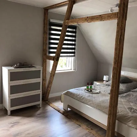 Apartament Fewo-am-hahnenberg